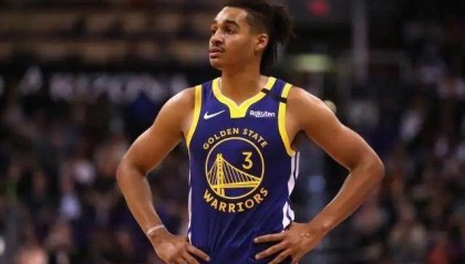 Baccarat-正负值-19全场最低！科尔是否该减少普尔上场时间？